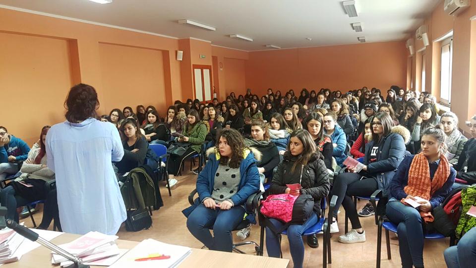 Endometriosi_Anjelica_Montinari