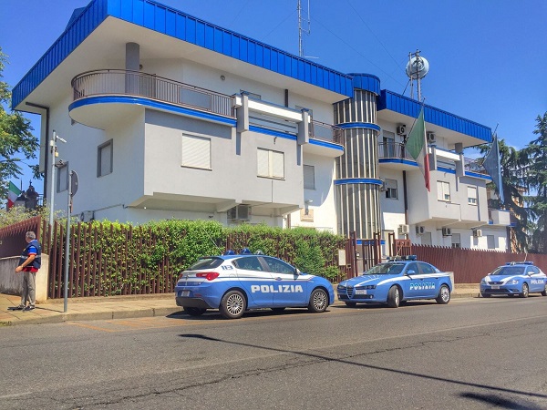 commissariato-polizia