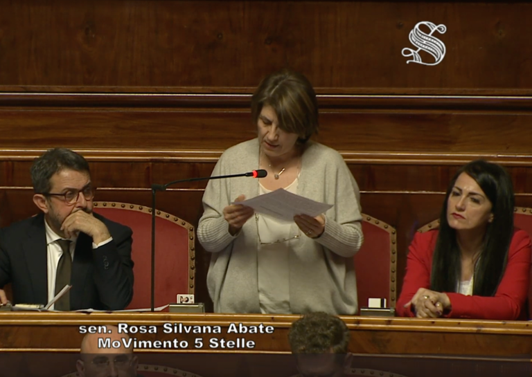 Abate_aula_intervento