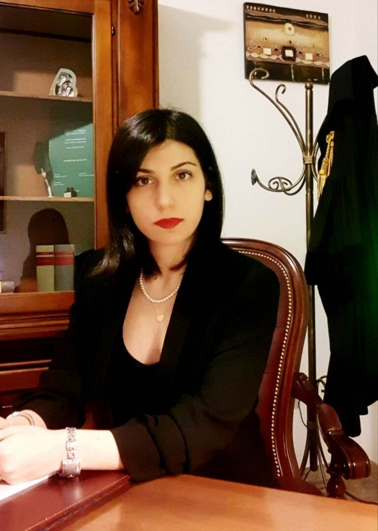 avvSommarioVeronica-1