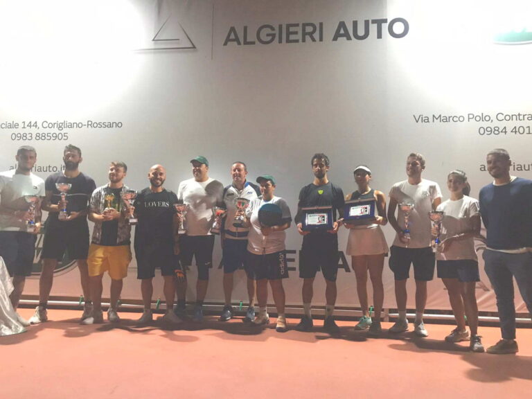 Sporting_Club__1_Torneo_Padel_Foto__Vincitori_18_07_2021