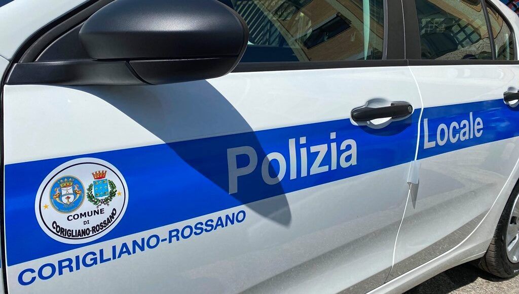 auto-polizia-locale-corigliano-rossano