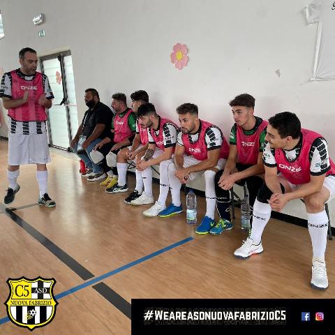 Mister_Russo_carica_i_suoi_a_Rovito_08_10_22