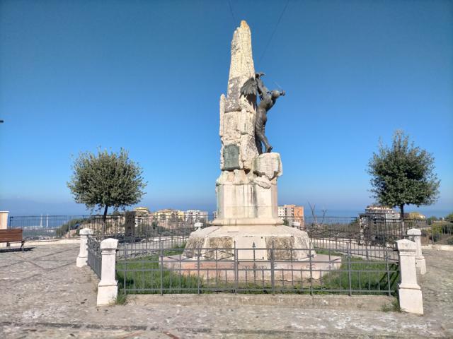 FOTO_MONUMENTO_CADUTI_3