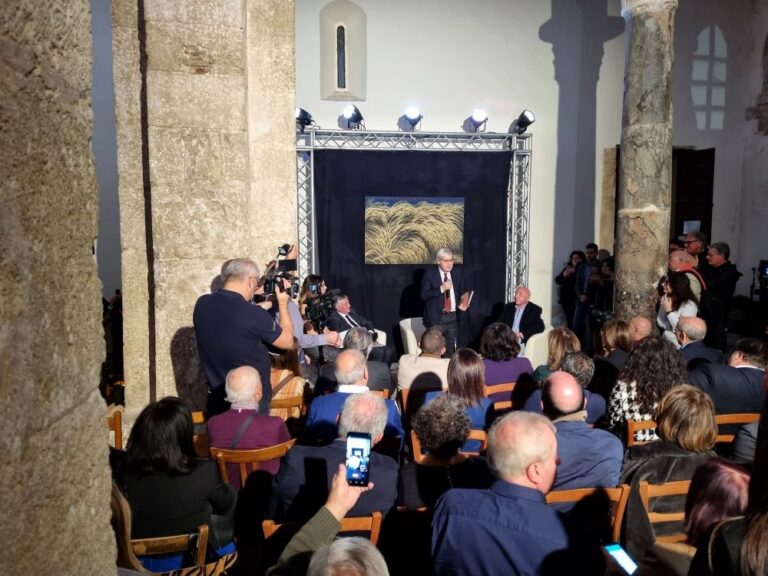 MOSTRA_AZZINARI___SGARBI