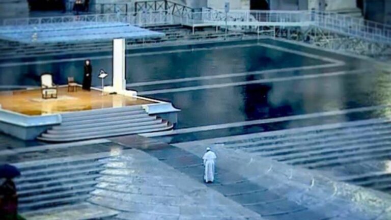 papa-a-san-pietro