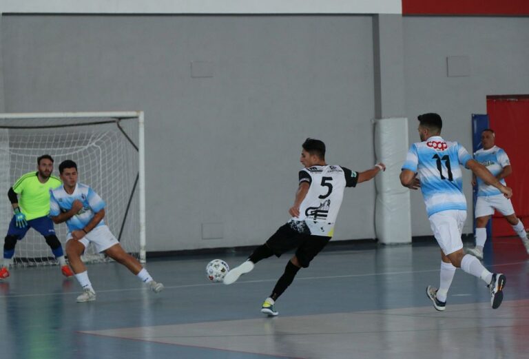 Iaquinta_al_tiro_N_Fabrizio_C5_20_10_23