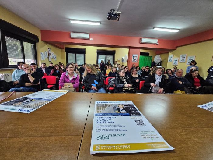 Foto-1-della-presentazione