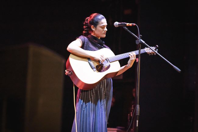 bambina-palco