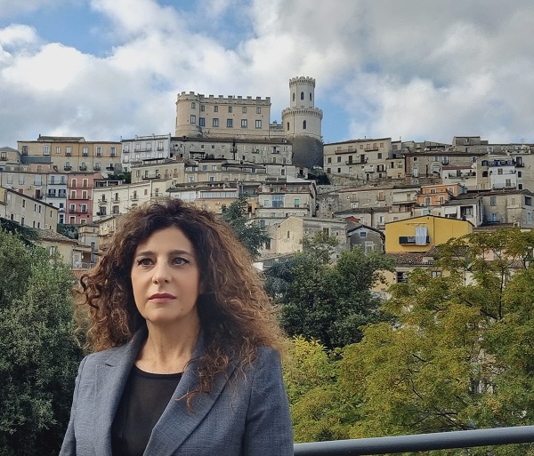 MARISA-CARAVETTA-OPPOSIZIONE-CORO